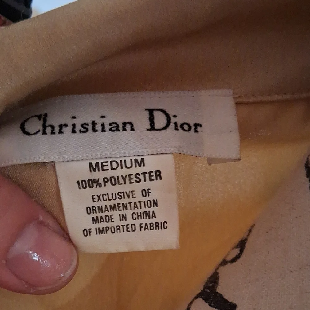 VINTAGE CHRISTIAN DIOR GOLD SATINLIKE NIGHTSHIRT SIZE MEDIUM